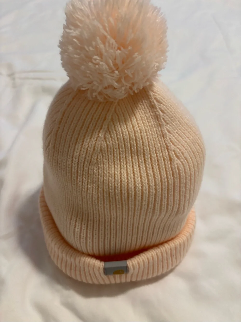 Carhartt Women’s Knit Pom Pom Cuffed Beanie Peach Pink NWT One Size